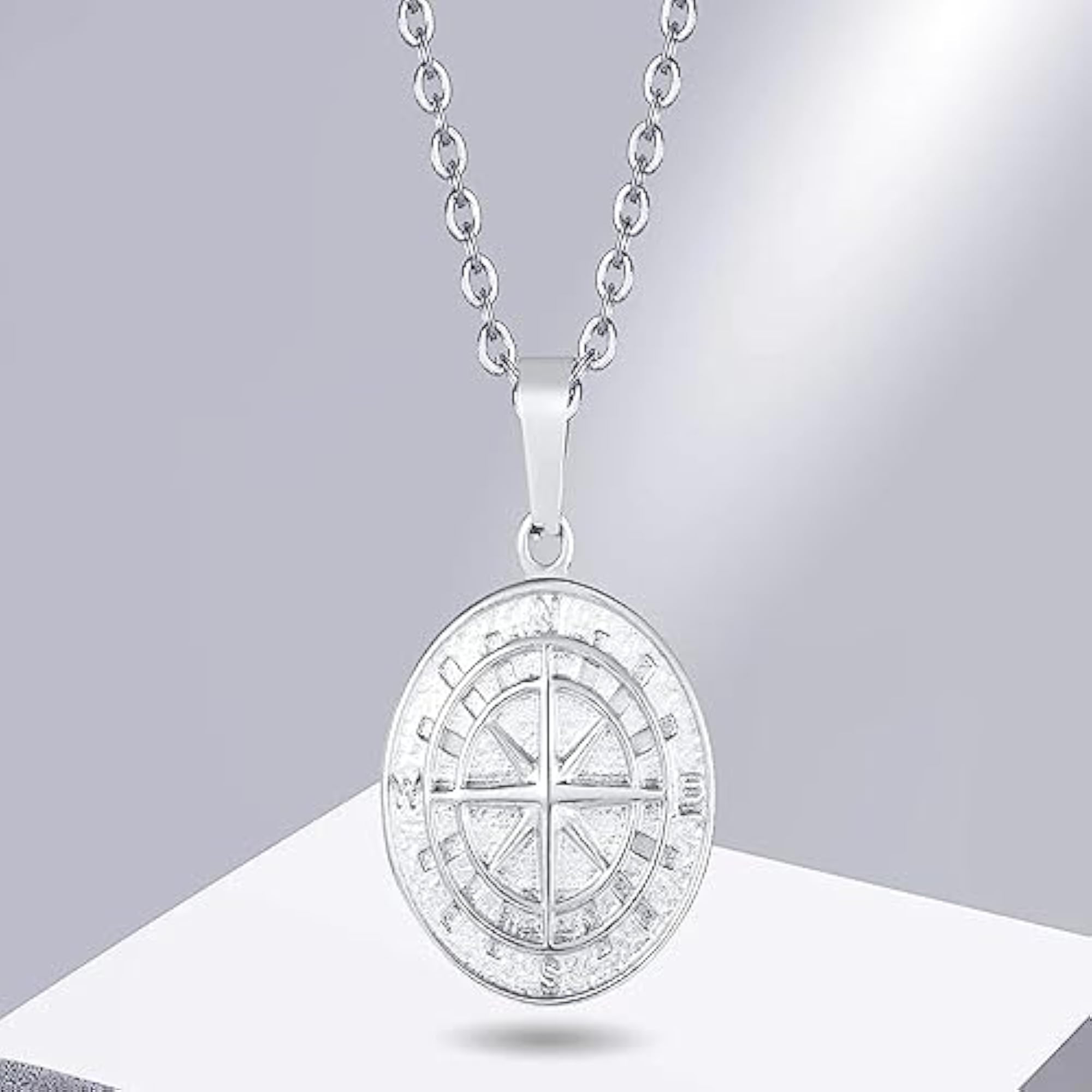 Men's Round Compass Pendant Necklace, Stylish Accessory